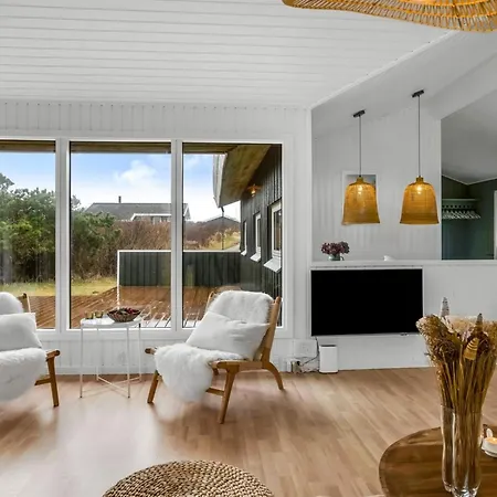 Gundborg - 200m From The Sea By Interhome *